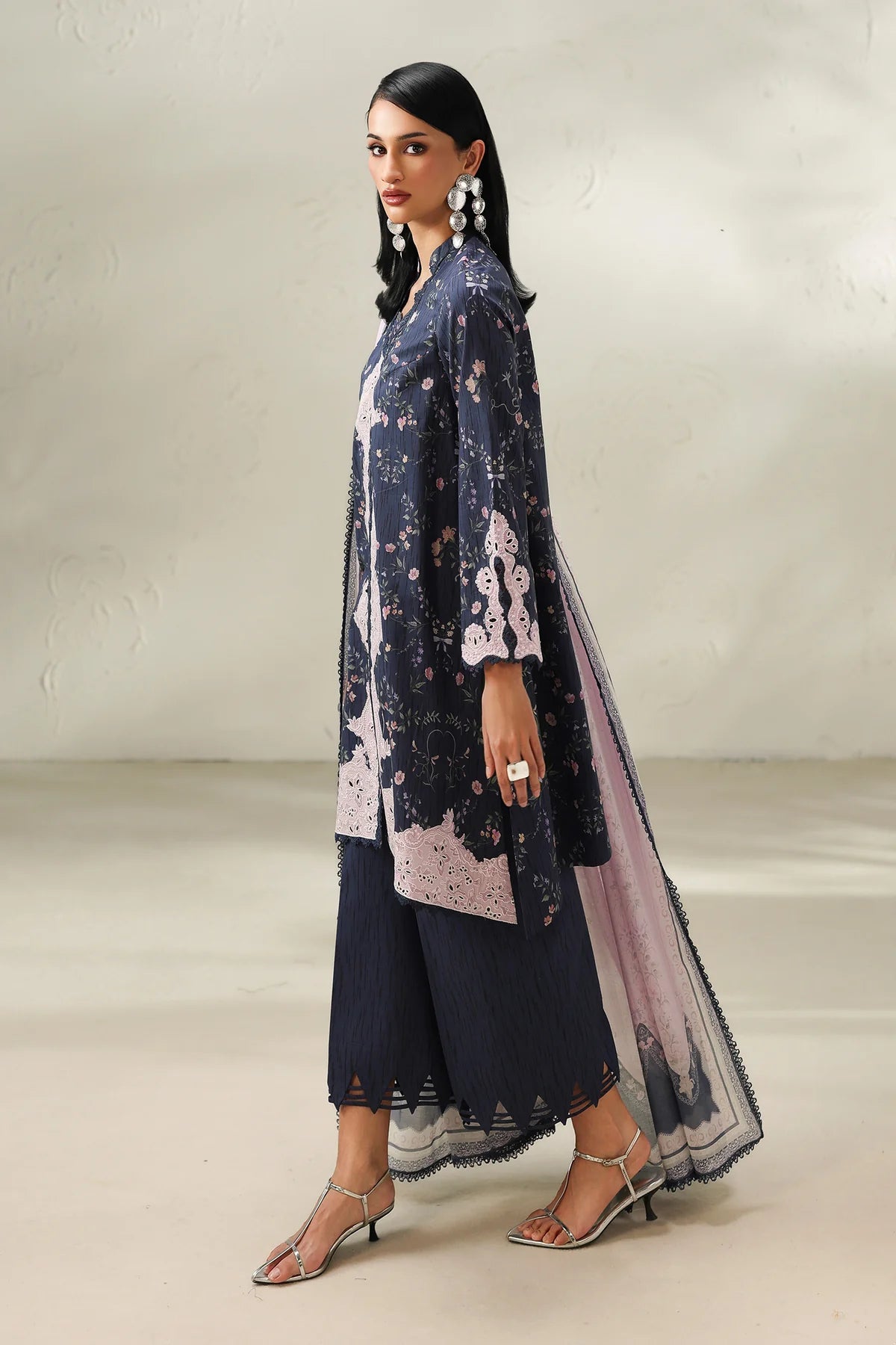 Qalamkar Qprints Digital Printed Unstitched 3 Piece Suit (Zeena)