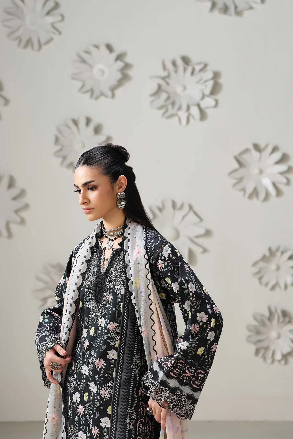Qalamkar Qprints Digital Printed Unstitched 3 Piece Suit (Amel)