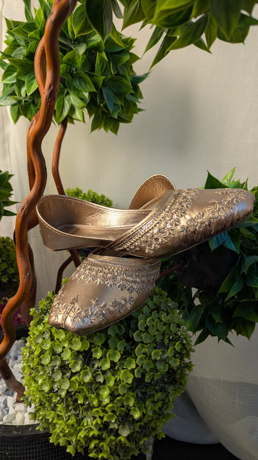 Ladies Fancy Khussa K/14