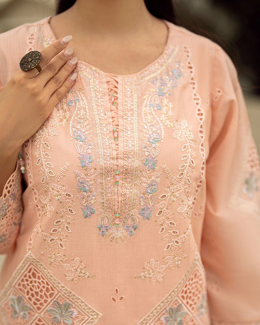 Sameen – Surkhab Festive Lawn Suit