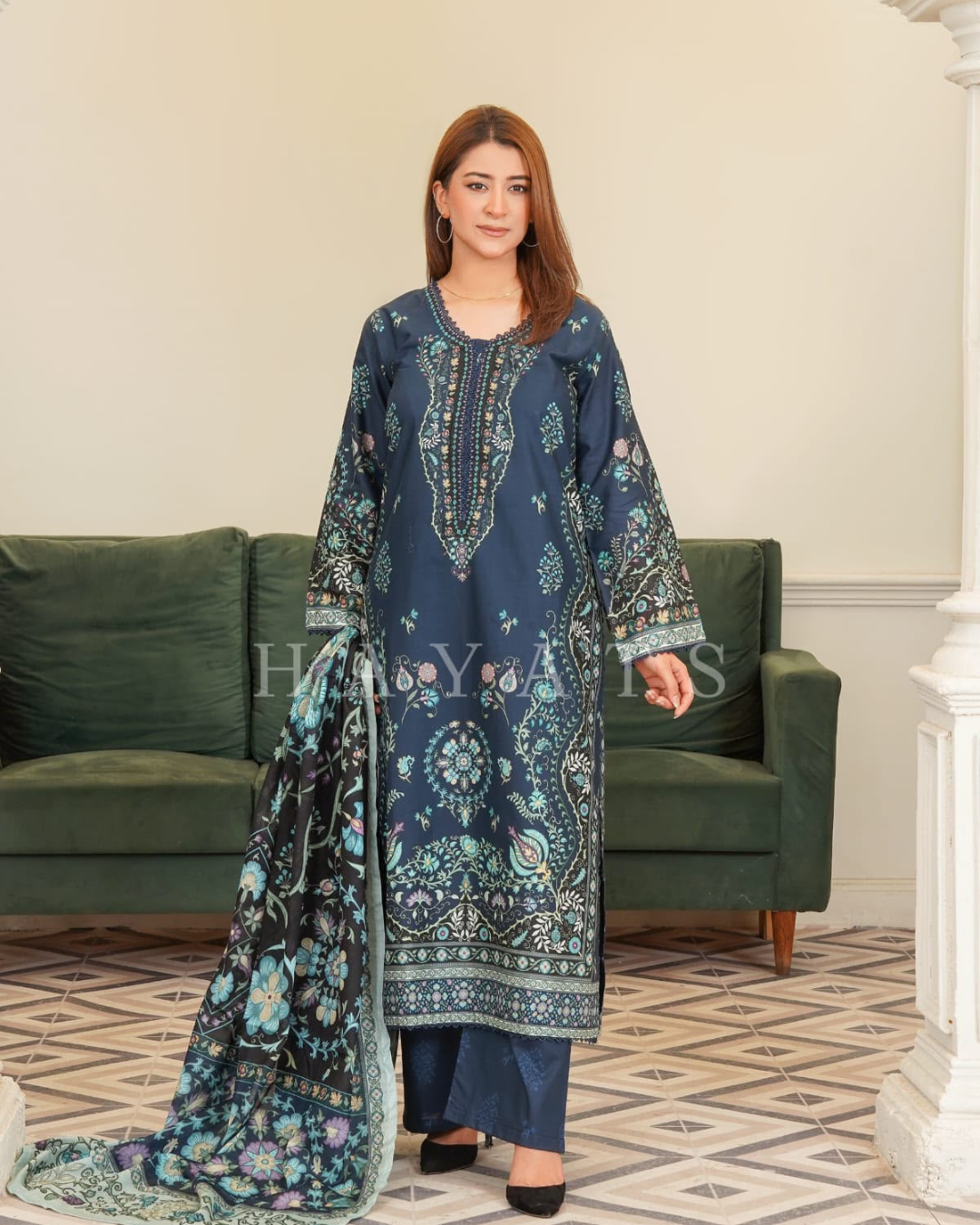 Hayat Luxury Printed 3 Piece Stitched Suit