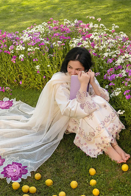 Rang Rasiya- Embroidered Lawn 3PC Unstitched Suit with Net Dupatta (Hania)