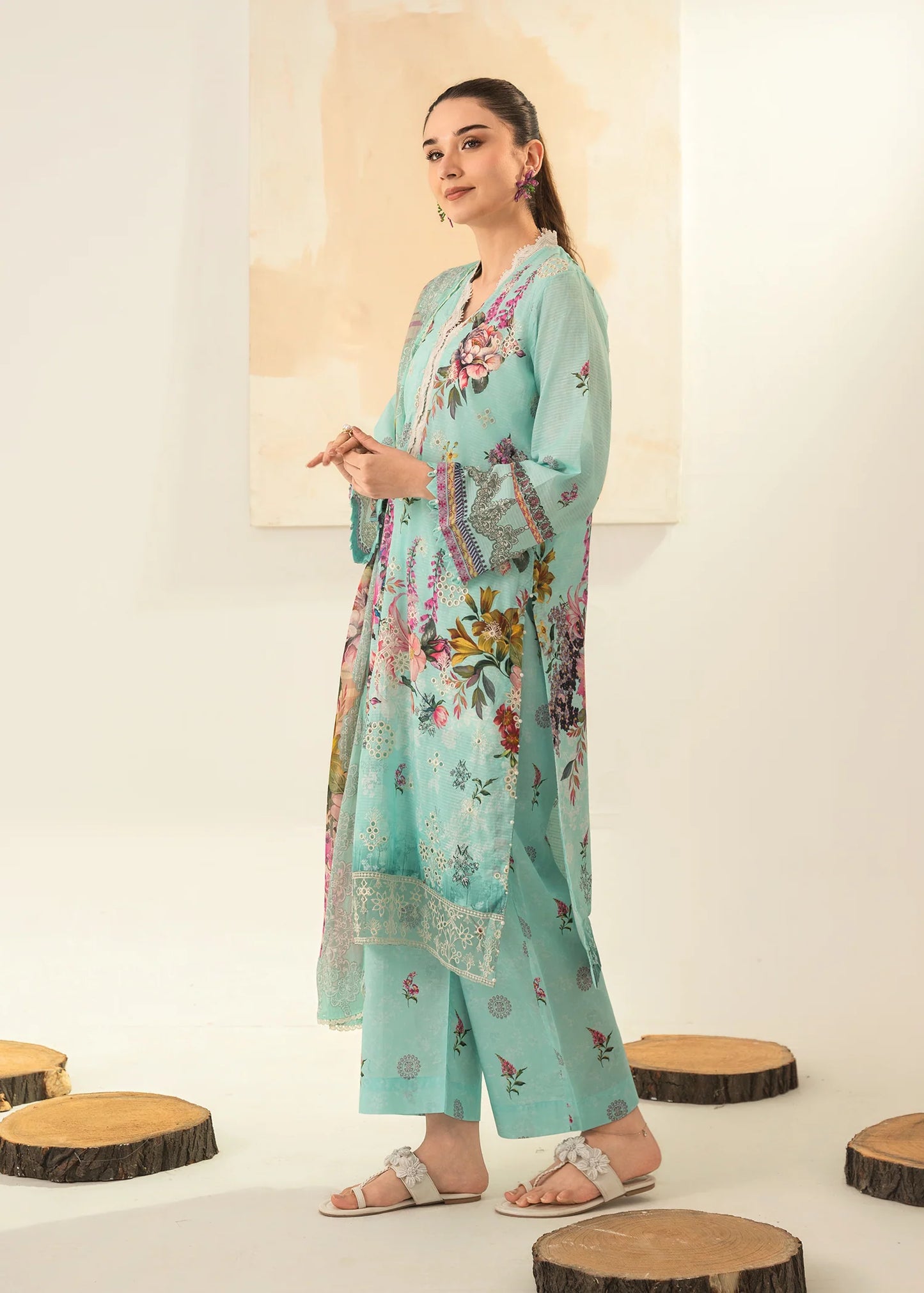 Amal Solace by Allys - Embroidered Chikankari 3 Piece Stitched Suit (DL – 07)