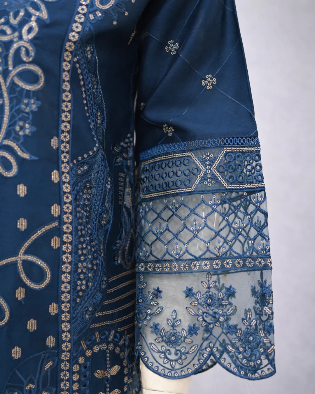 Pasand of Lahore 3-Piece Premium Viscose Suit – Peacock (PL-357)