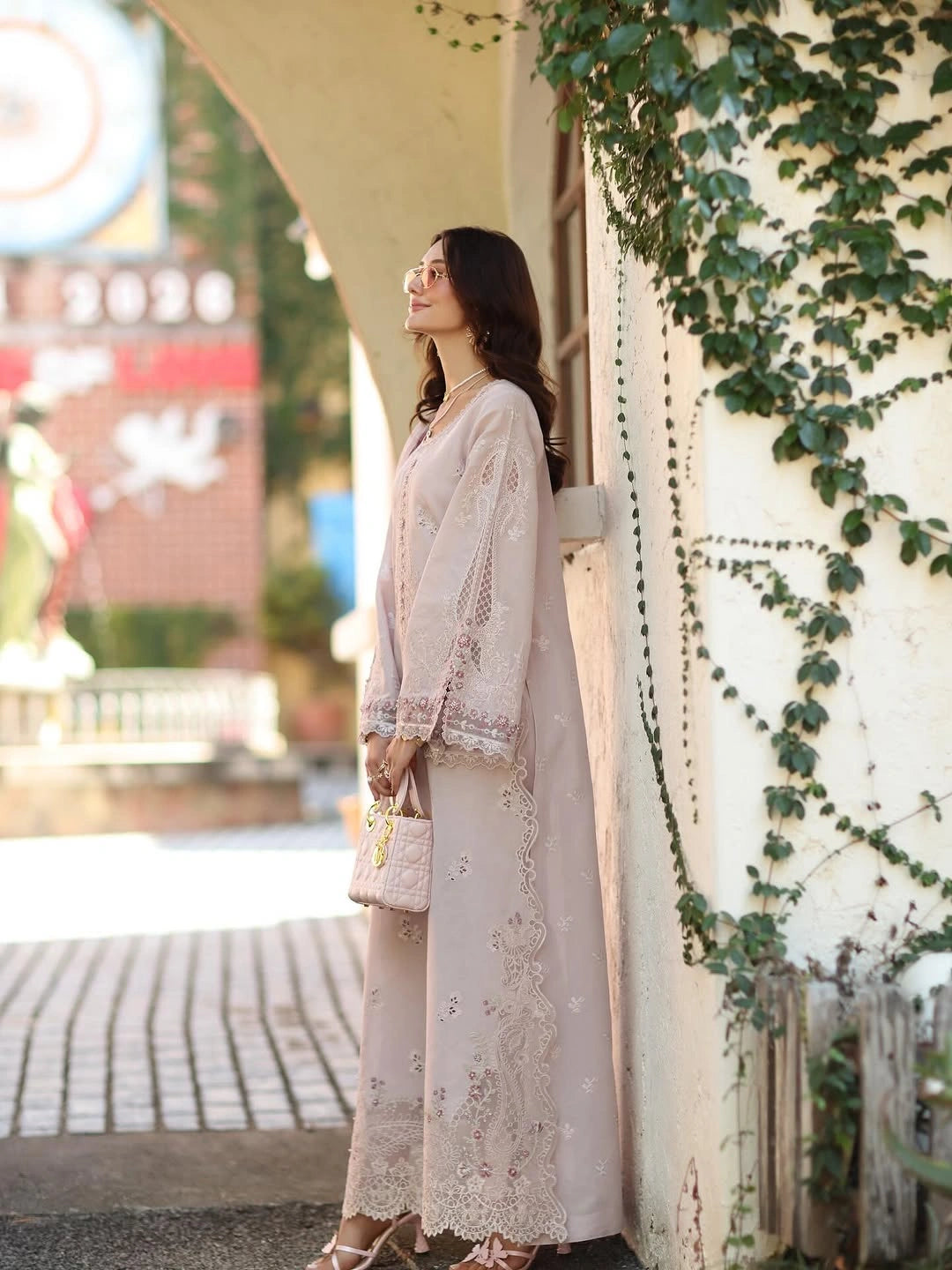 Noor Luxe Chikankari 3-Piece Unstitched Lawn Embroidered Suit (D7 - A)