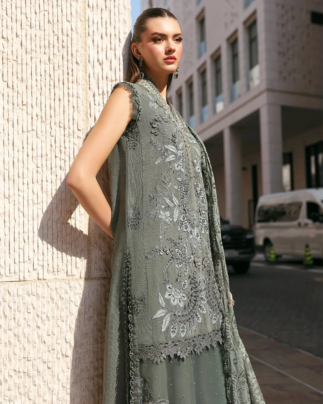 MARIA B LUXURY 3 Piece Embroidered Lawn Suit (Unstitched)