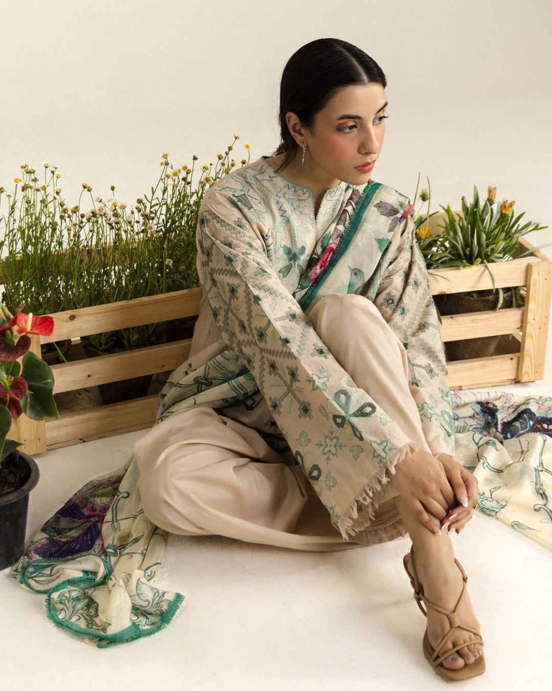 Coco By Zara Shahjahan Embroidered Lawn 3-Piece Unstitched Suit (Soren-9B)
