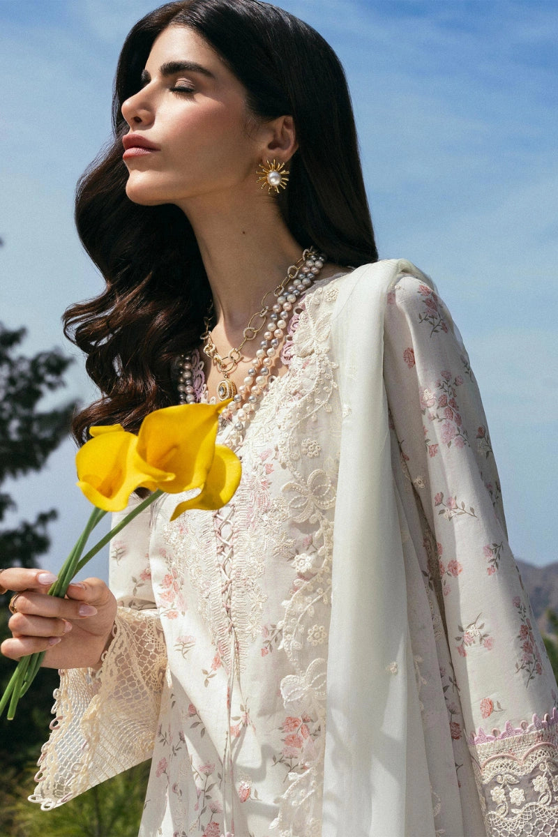 Qalamkar Qlinekari Inlays – Chikankari Embroidered Lawn Ready to Wear (DC #13)