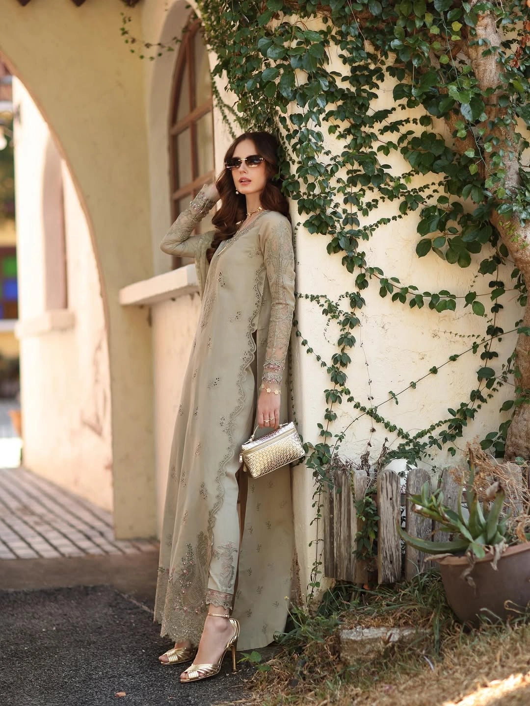 Noor Luxe Chikankari 3-Piece Unstitched Lawn Embroidered Suit (D7 - B)