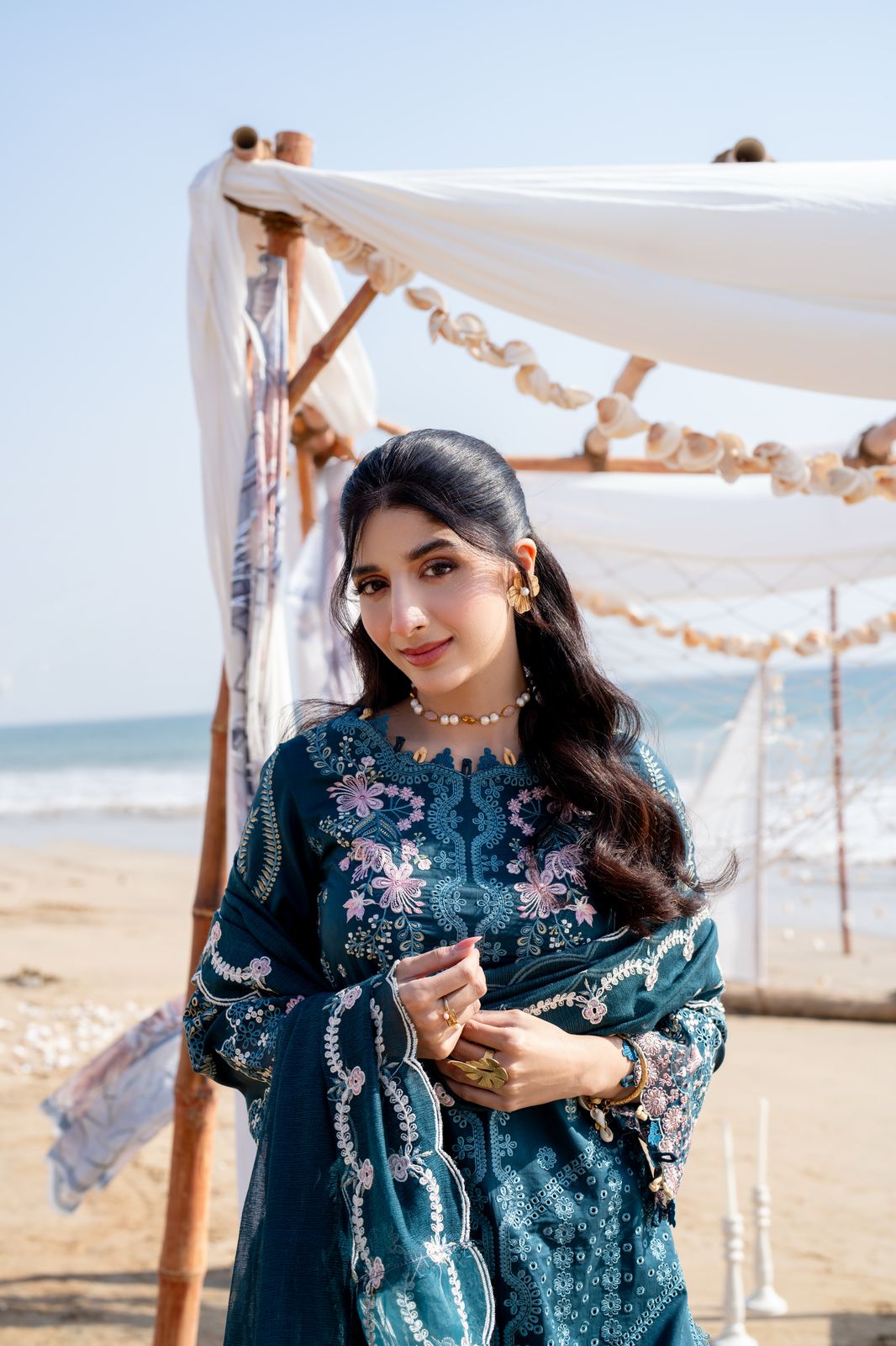 Aabyaan Ishana As-06 Saagar Luxury Festive Lawn 25'