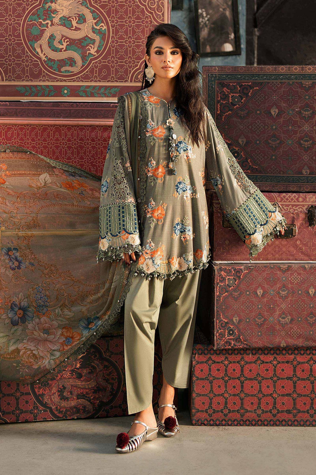 Maria.B M.Prints Volume 31 – 3-Piece Unstitched Embroidered Linen Suit (MPT-31-03-A)