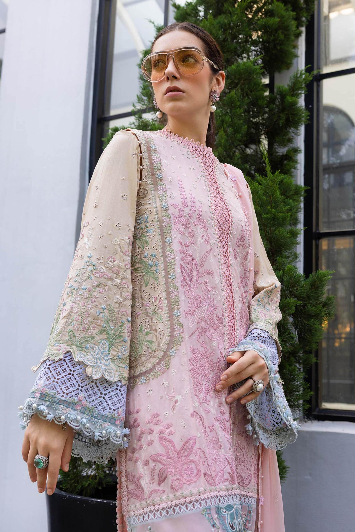 Maria.B 3 Piece Unstitched Embroidered Jacquard Lawn Suit (D-9)