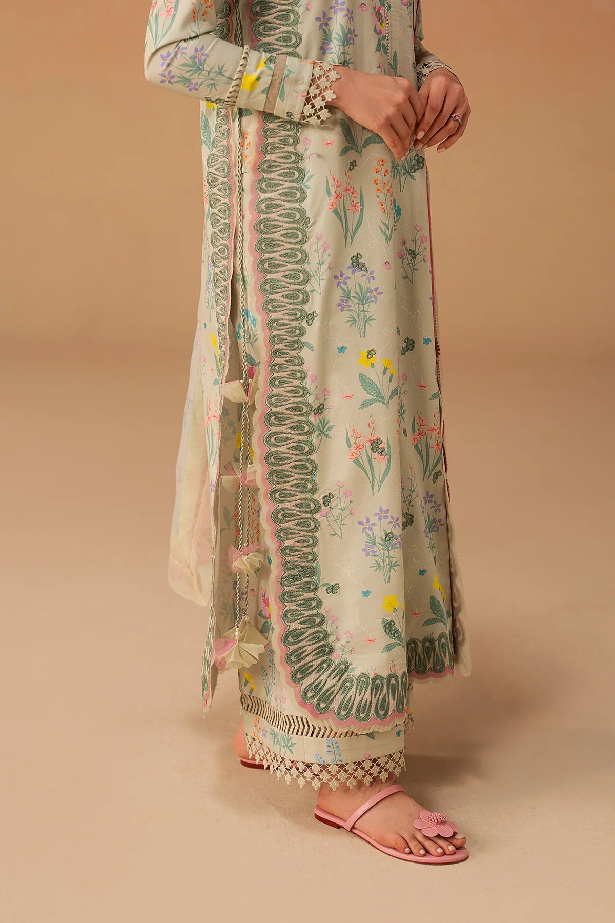 Afrozeh Haze A-Prints Printed Lawn Stitched 3 Piece Suit (Sunlaced Green)