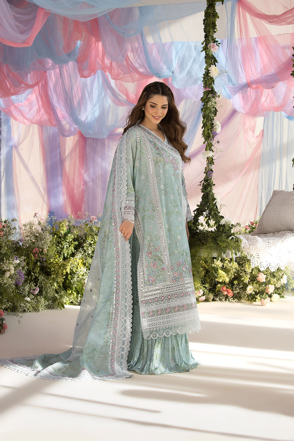Sobia Nazir 13A Luxury Lawn 25'