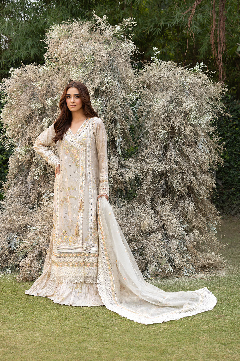 Sobia Nazir 13B Luxury Lawn 25'