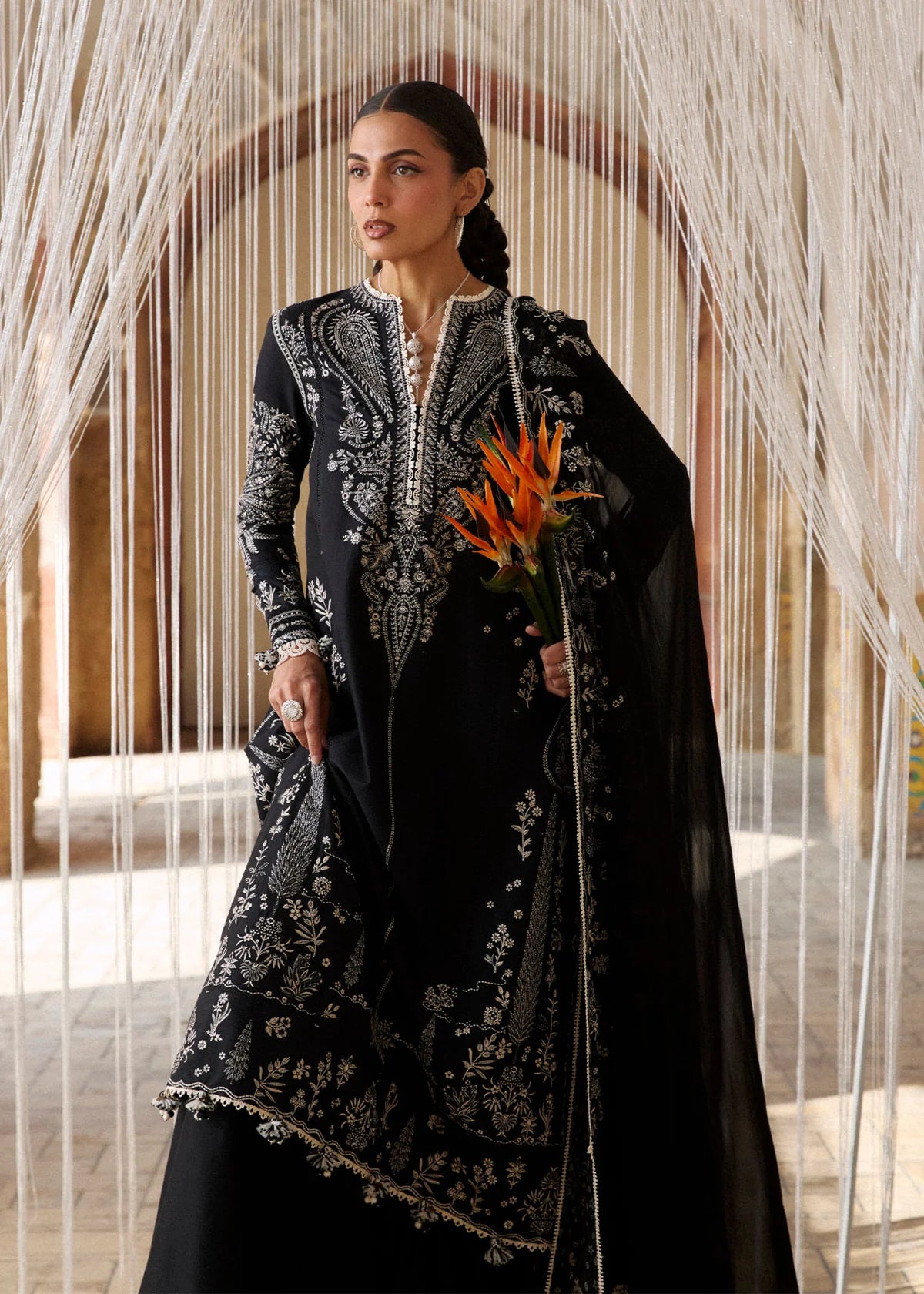 Hussain Rehar by Zun - Embroidered Lawn 3 Piece Unstitched Suit – Black (Meshki)