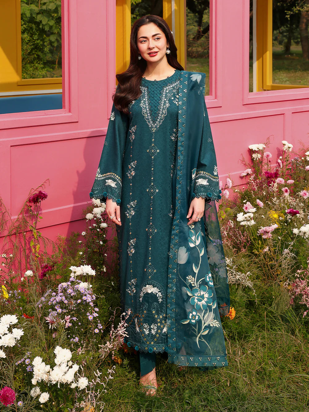 Janaan Premium Chikankari Jacquard 3-Piece Stitched suite (Sapphire)