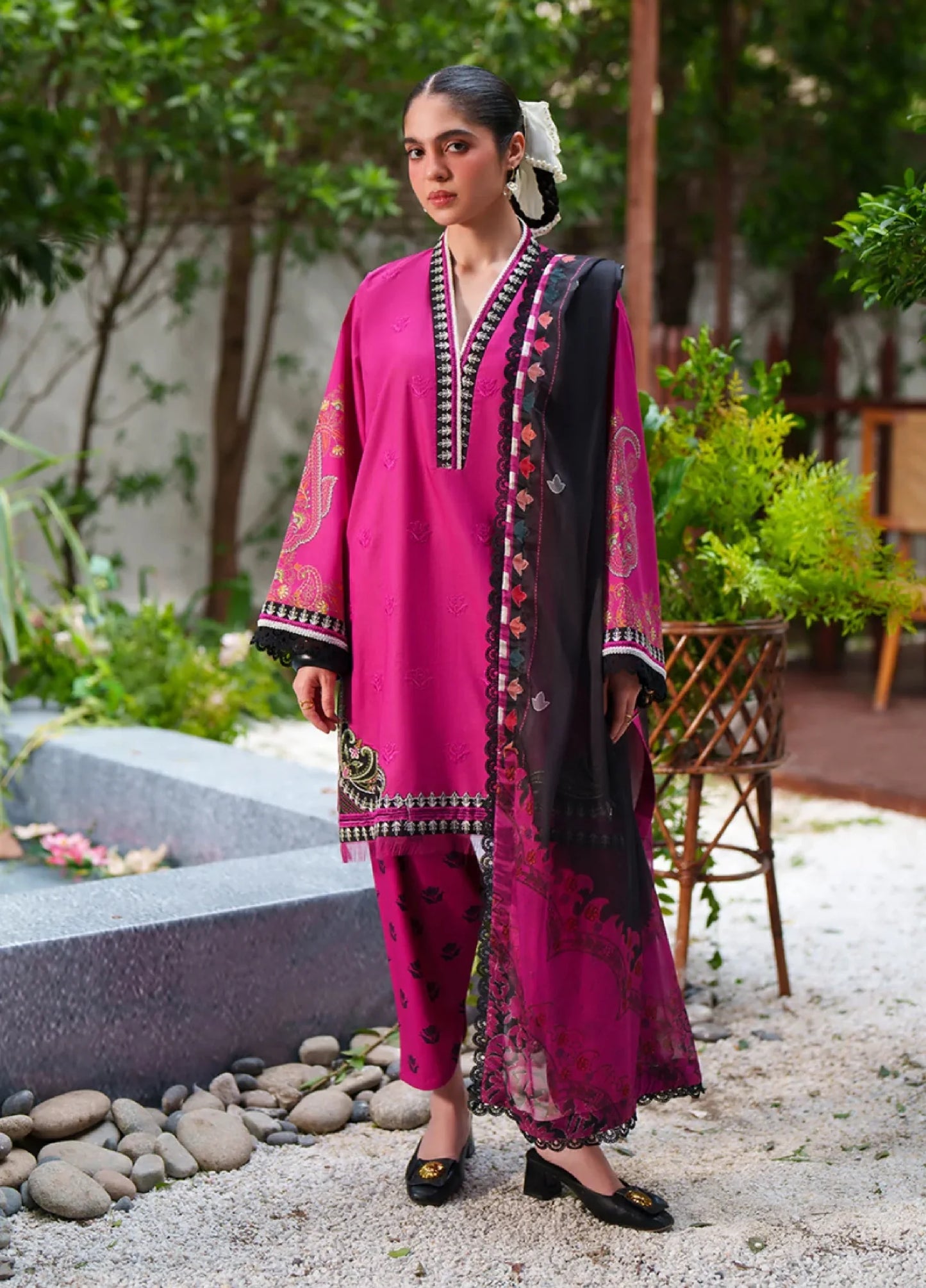 Laanem by Saira Rizwan Unstitched Embroidered Lawn 3 Piece Suit (AMARA-A)