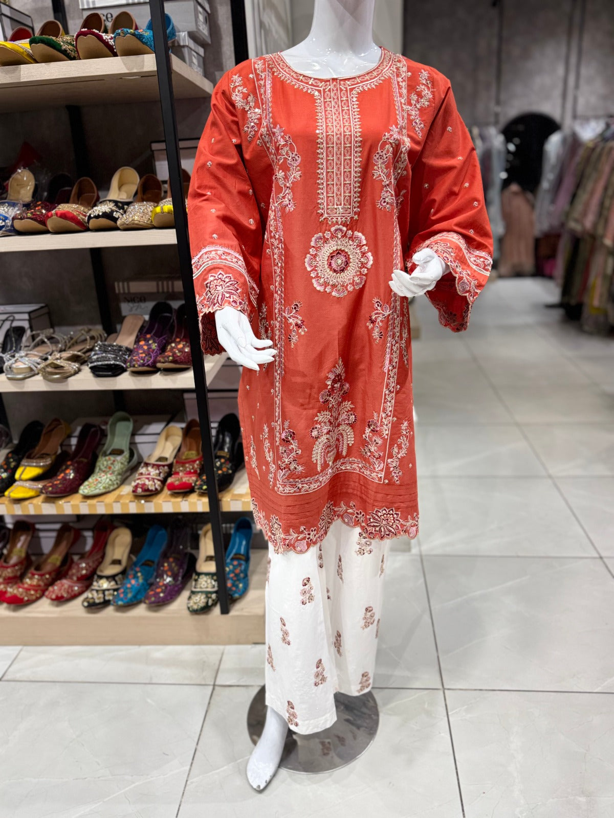 Bin Ishaq Embroidered Lawn Stitched 2 Piece Suit