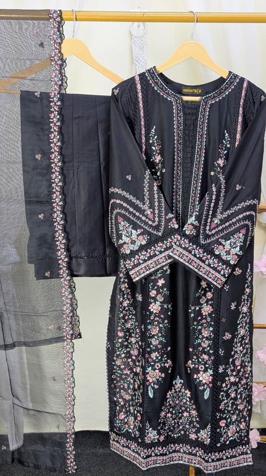 Hayat Embroidered Lawn Stitched 3 Piece Suit (04)