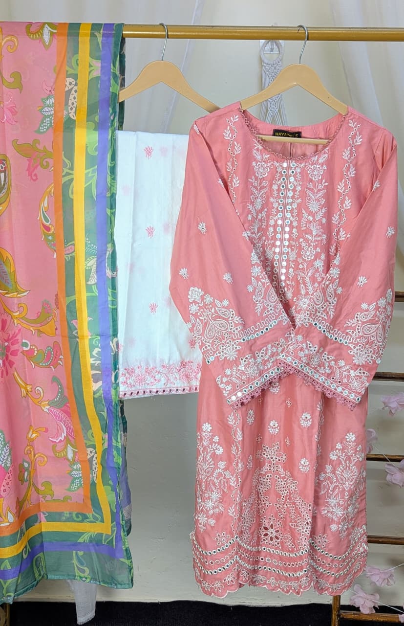 Hayat Embroidered Lawn Stitched 3 Piece Suit (08)