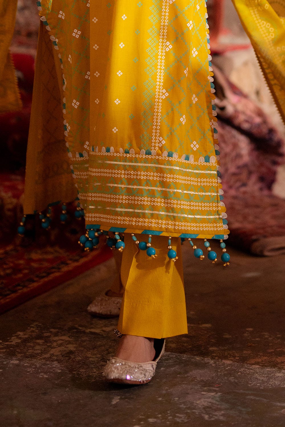 Gulahmed CL-52138 A 3 Piece Unstitched Printed Lawn Suit