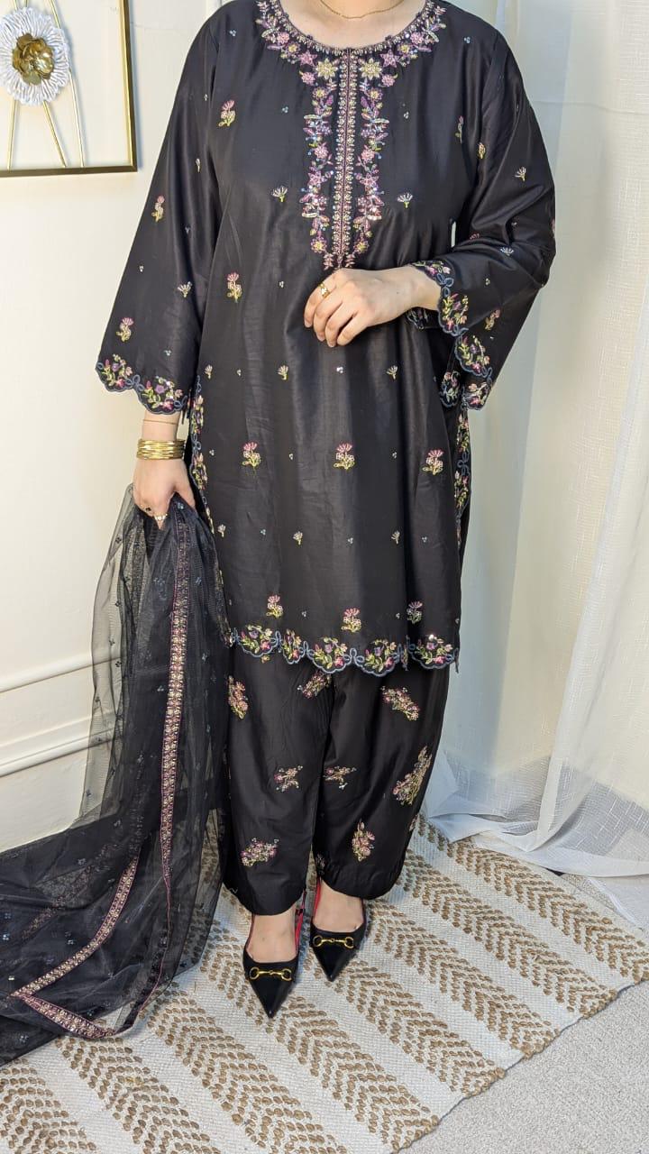 Amna Khurram Saima-Aug3 Black Ready to wear