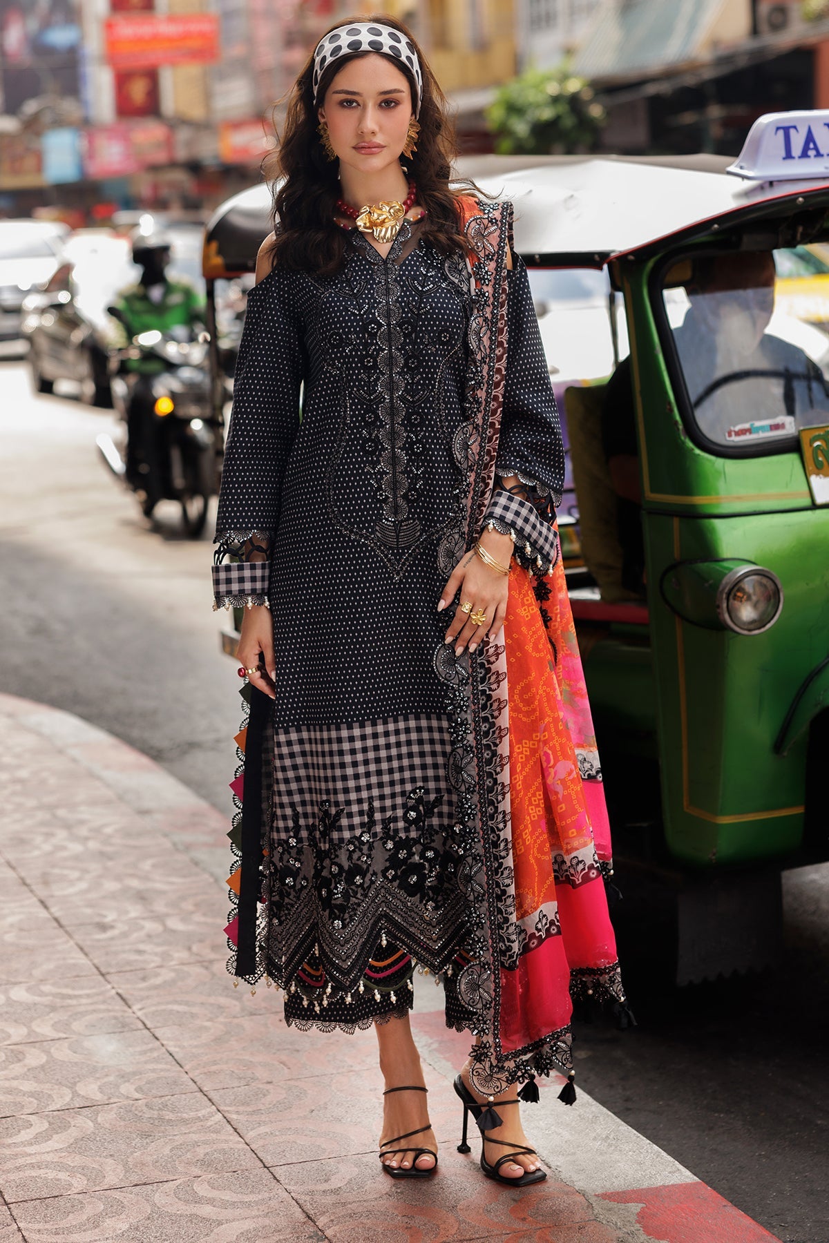 Charizma CRB5-19 Rang e Bahar Vol 2 3-PC Unstitched Embroidered Lawn Collection