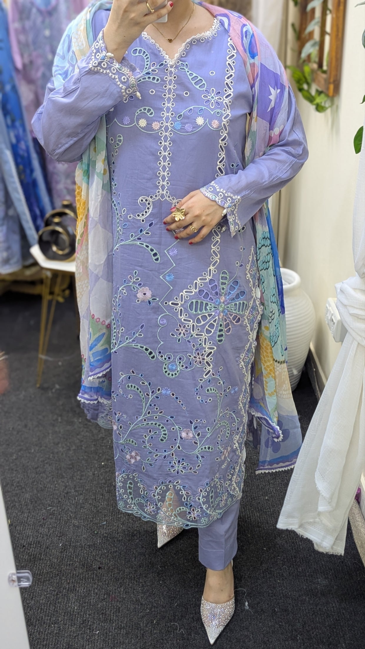 Roheenaz Komal Aashiyana Ready to wear Lawn 25'
