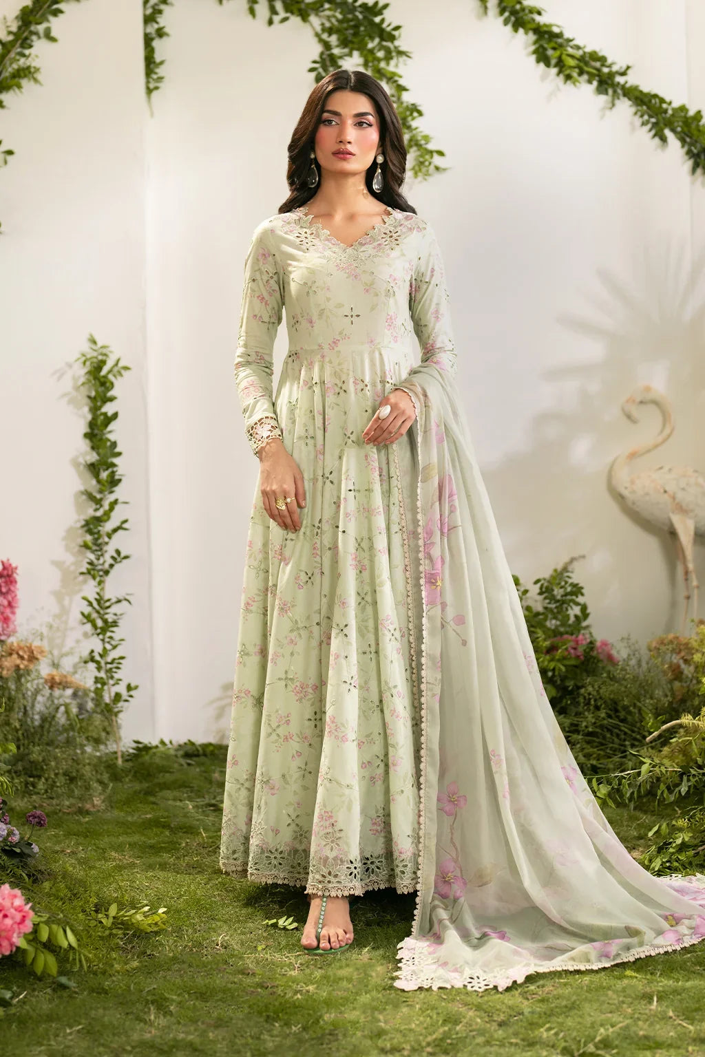 Iznik IFE-11 Embroidered Festive Lawn Edition 25'