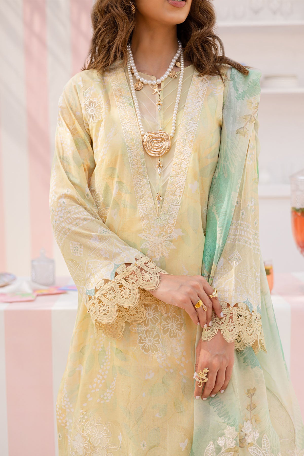 Nureh NSG-188 Gardenia Lawn 25'
