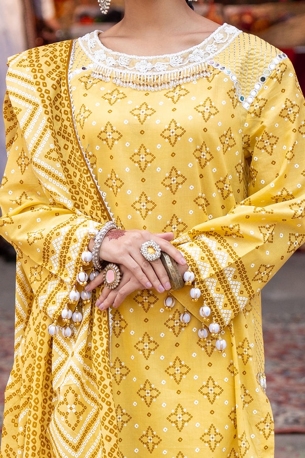 Gulahmed CL-42315 A 3 Piece Unstitched Lacquer Printed Lawn Suit