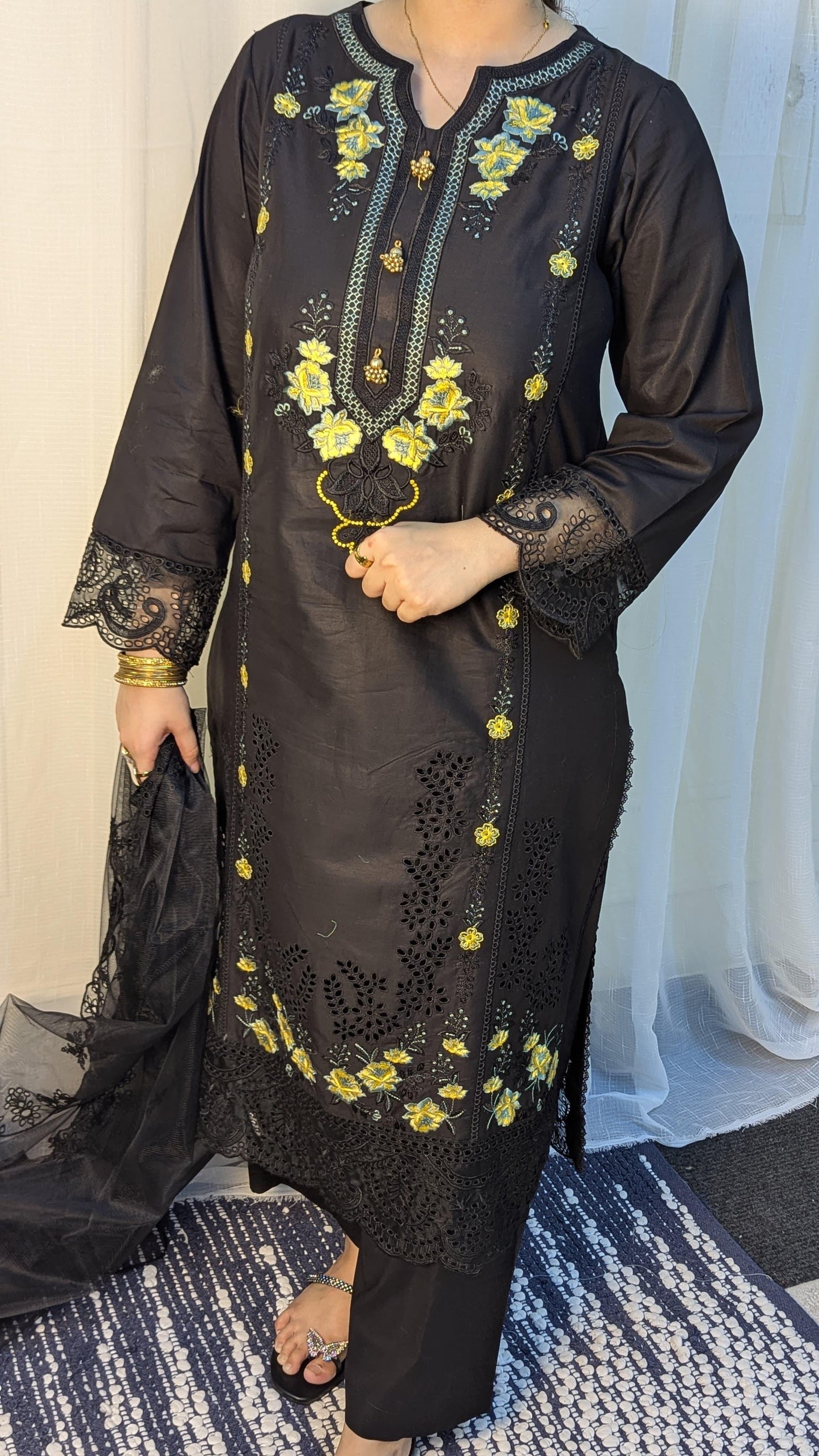 Amna Khurram Saima-Aug13 Black Ready to wear