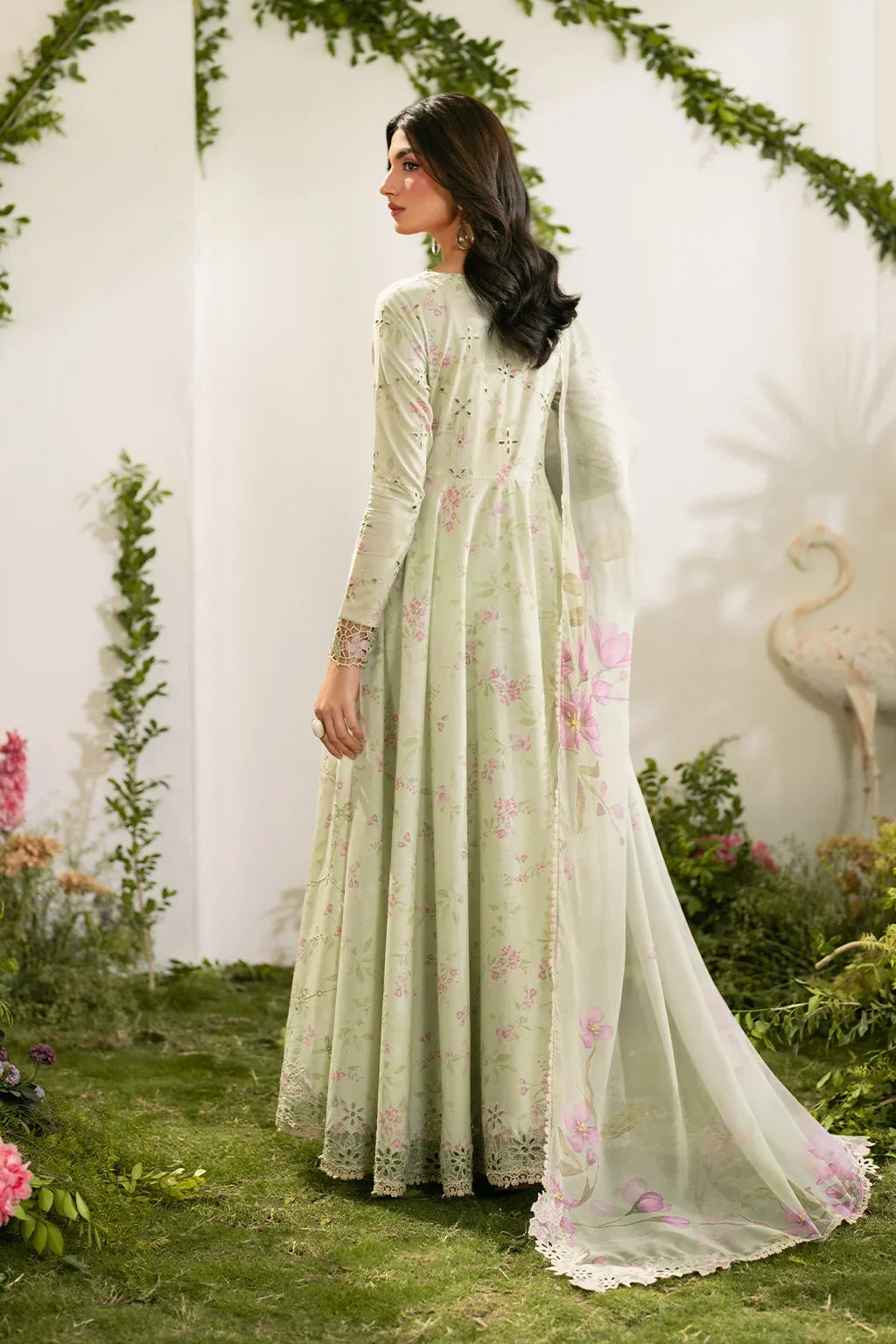 Iznik IFE-11 Embroidered Festive Lawn Edition 25'