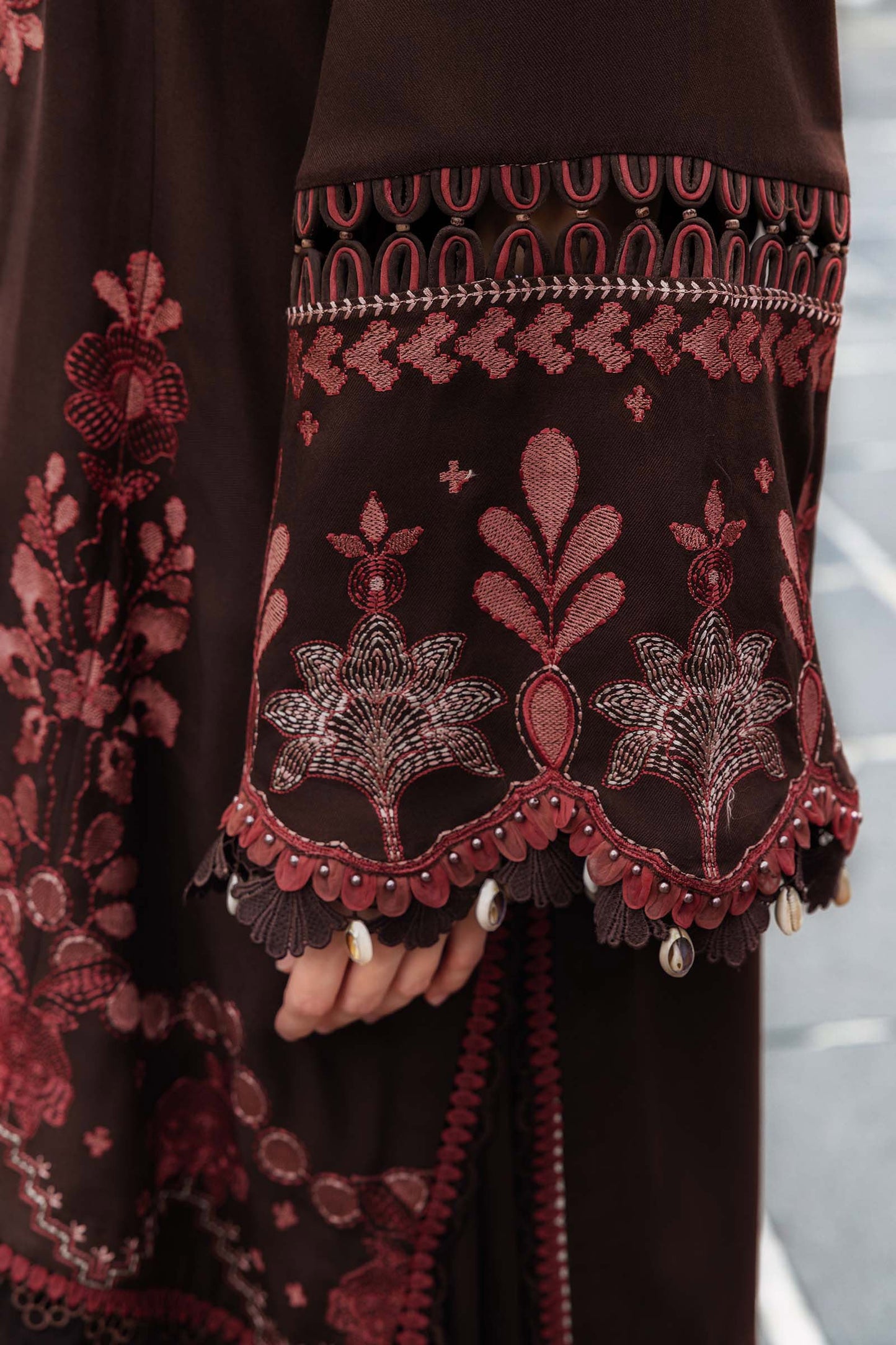 Maria b Mprints 4A Unstitched Embroidered Twill Linen 25'