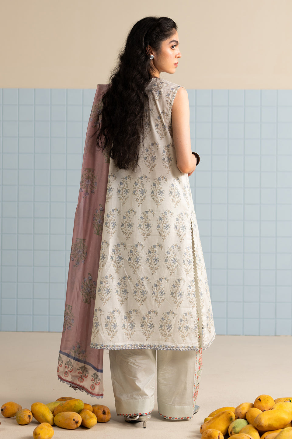 Coco by Zara shahjahan Tinsa-3B Prints Edit III 25