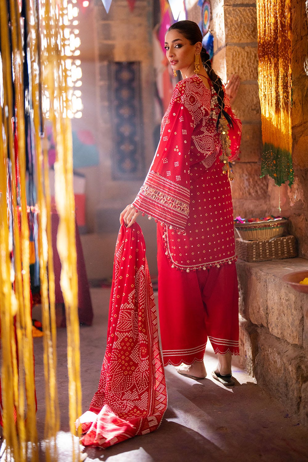 Gulahmed CL-52176 A 3 Piece Unstitched Printed Lawn Suit
