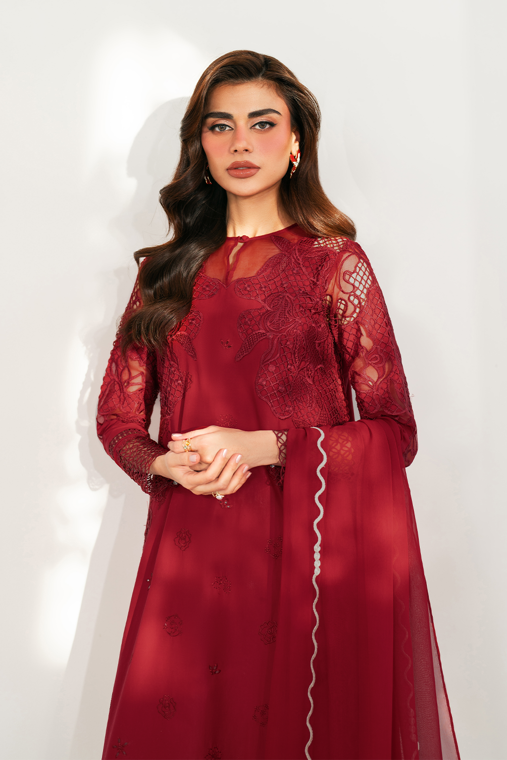 Iznik IFE-01 Embroidered Festive Lawn Edition 25'