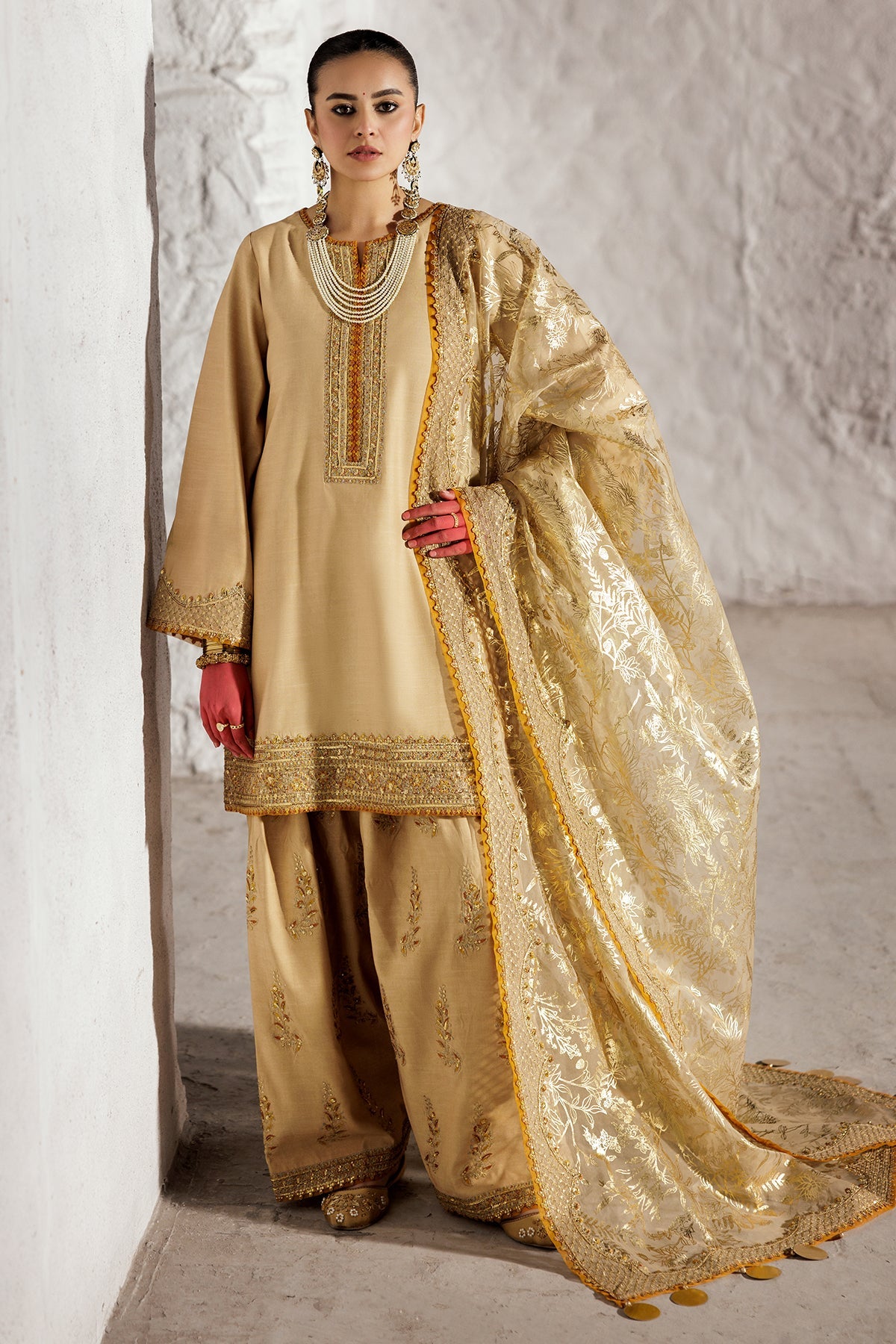 Charizma CMA-5-016 3-PC Embroidered Raw-Silk Suit