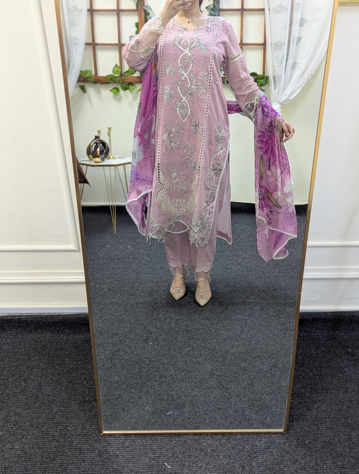 Roheenaz Ameema Aashiyana Ready to wear Lawn 25'