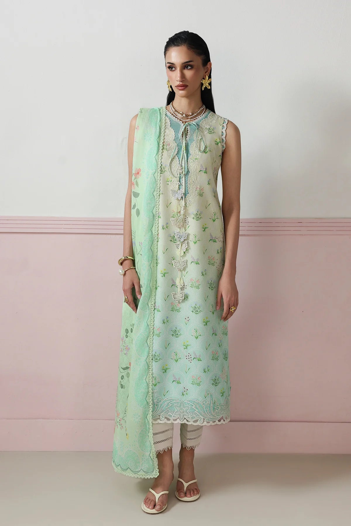 Qalamkar Qprints Digital Printed Unstitched 3 Piece Suit (Della)