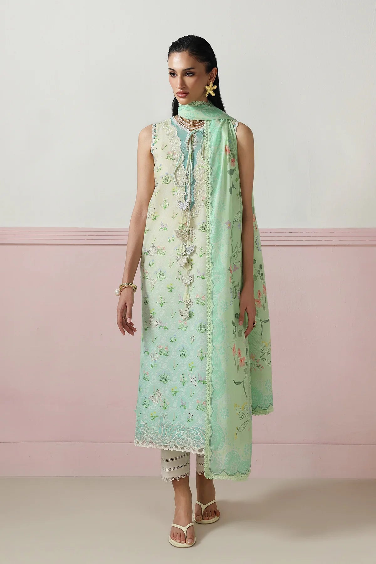 Qalamkar Qprints Digital Printed Unstitched 3 Piece Suit (Della)