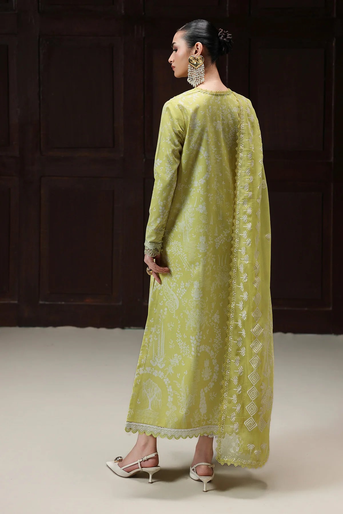 Qalamkar Qprints Digital Printed Unstitched 3 Piece Suit (Zohra)