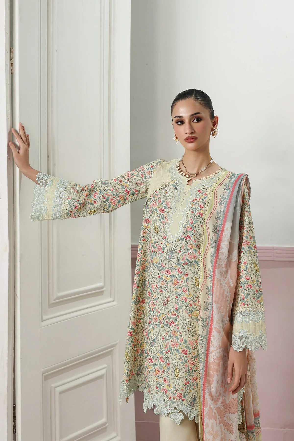 Qalamkar Qprints Digital Printed Unstitched 3 Piece Suit (Zayra)