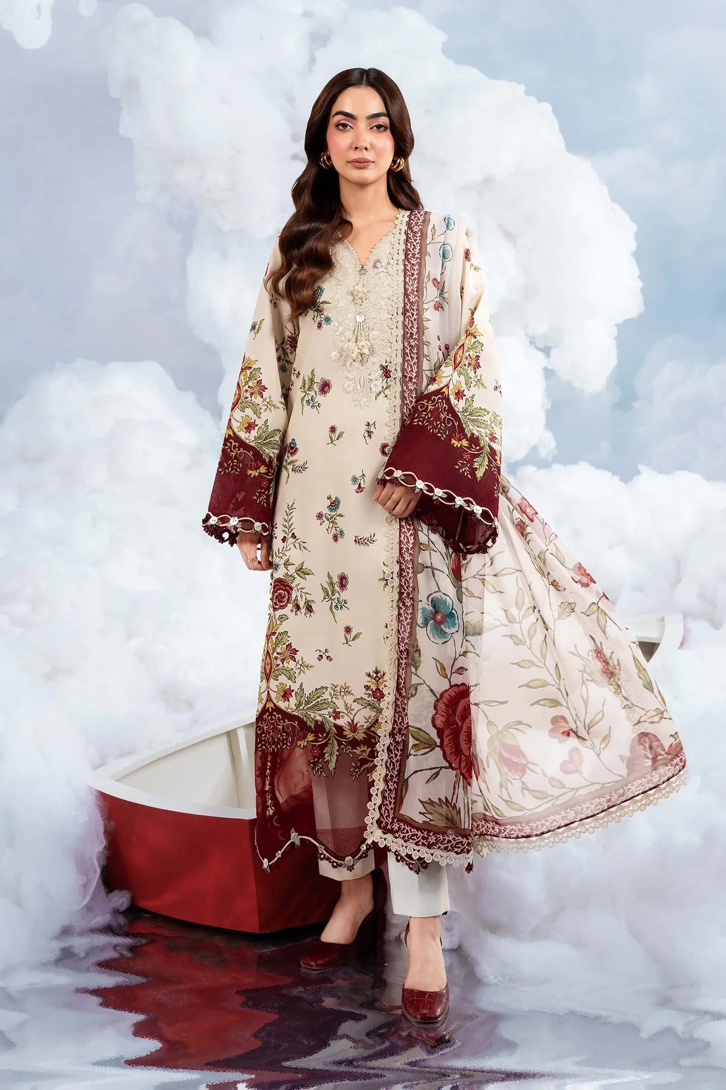 MariaB MBasics-Embroidered Lawn 3 Piece Unstitched Suit with Chiffon Dupatta (D1A)