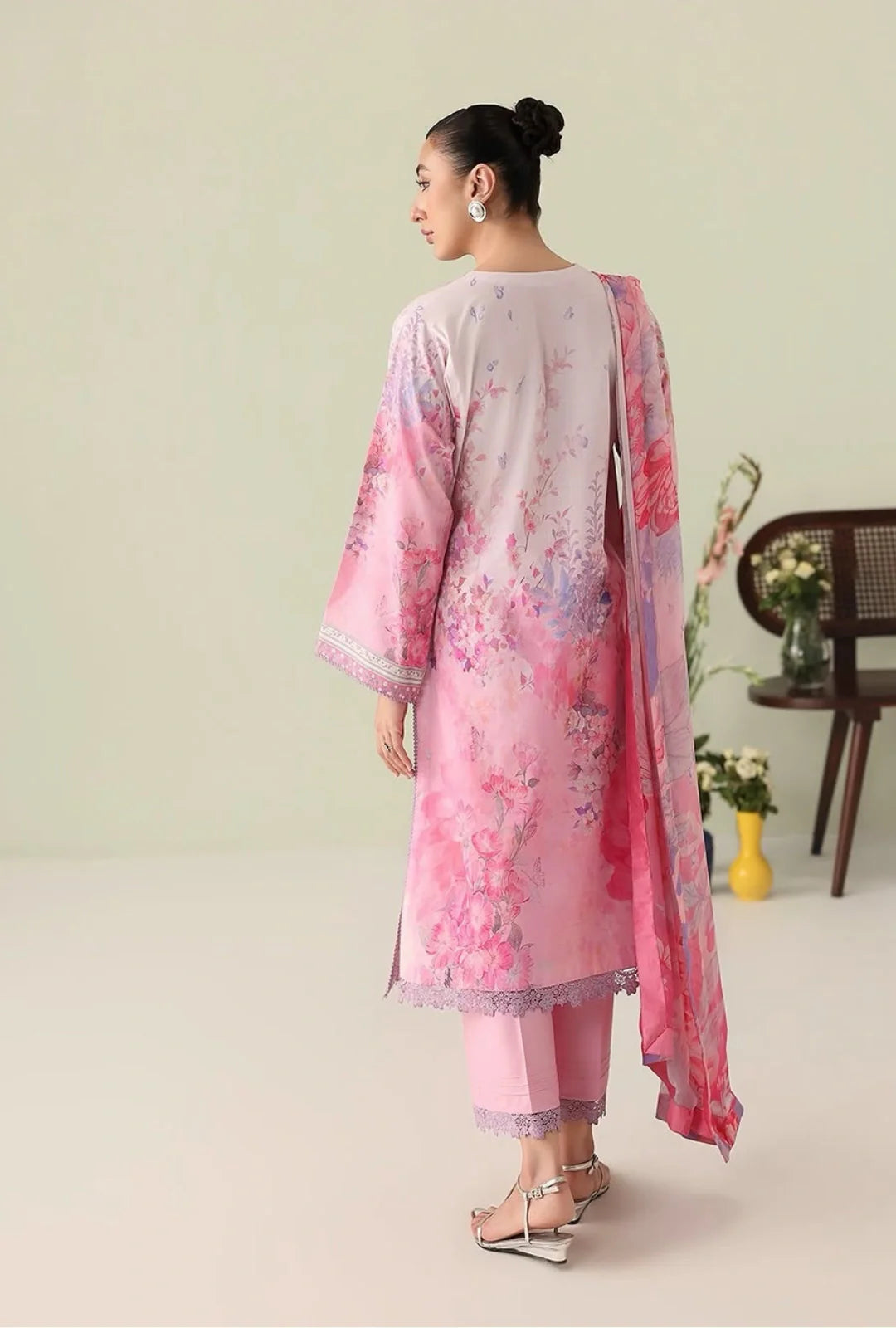 Roheenaz Rosette 3-Piece stitched Lawn Suit (Petal Whispers)
