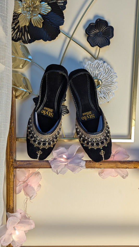 Ladies Fancy Khussa K/12