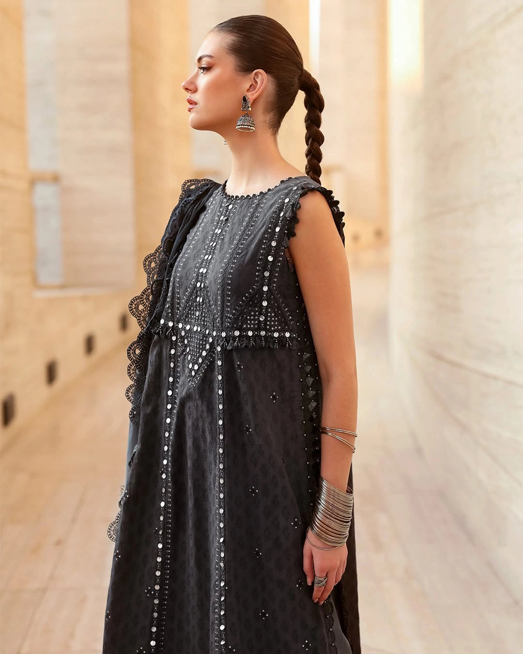 MARIA B LUXURY 3 Piece Embroidered Lawn Suit (Unstitched)