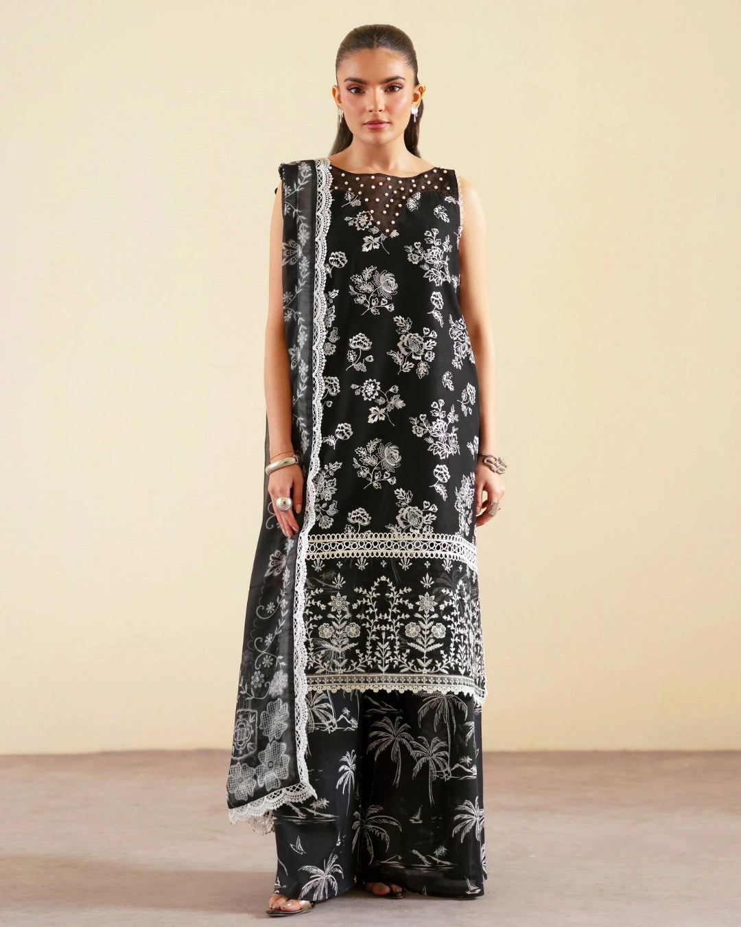Ember lawn 26 by mahnur EM-003 |Unstitched|