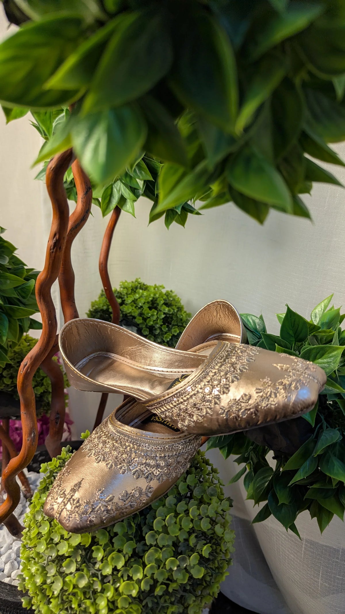 Ladies Fancy Khussa K/14